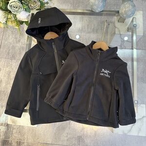 Arc'teryx Kids' Black Jackets